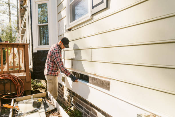 Top rated local Storm Damage Siding Repair specialists in Westbury, NY
